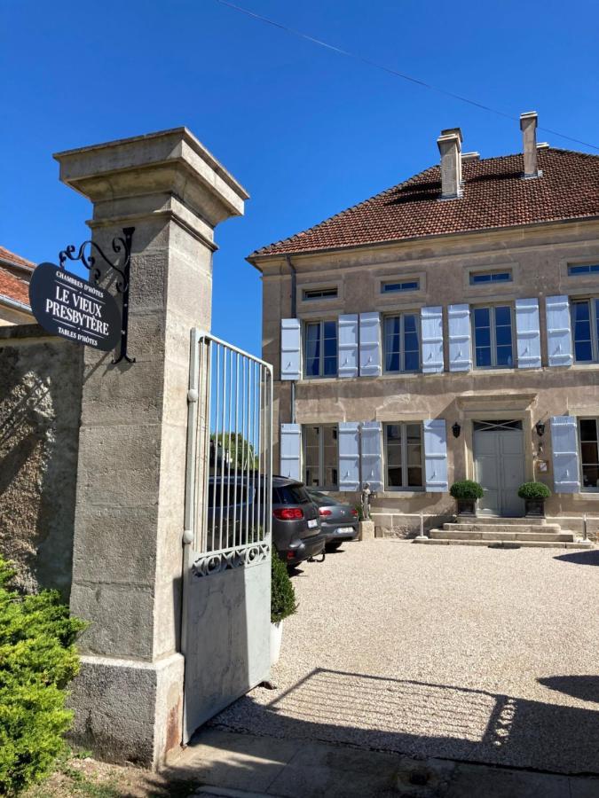 Le Vieux Presbytere Confracourt Luaran gambar