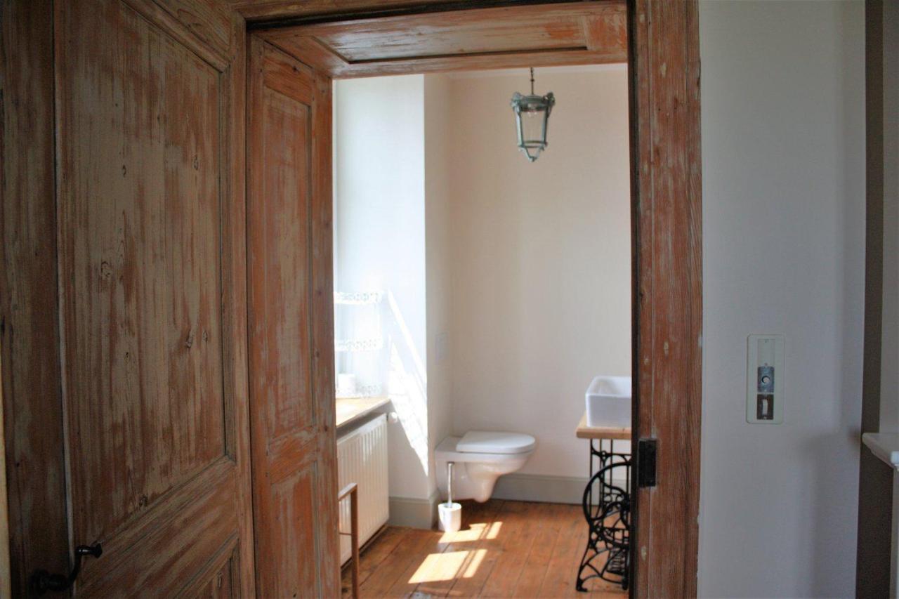 Le Vieux Presbytere Confracourt Luaran gambar